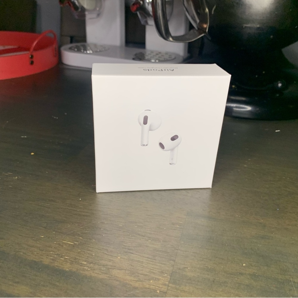 AirPods 4th Generation with Charging Case